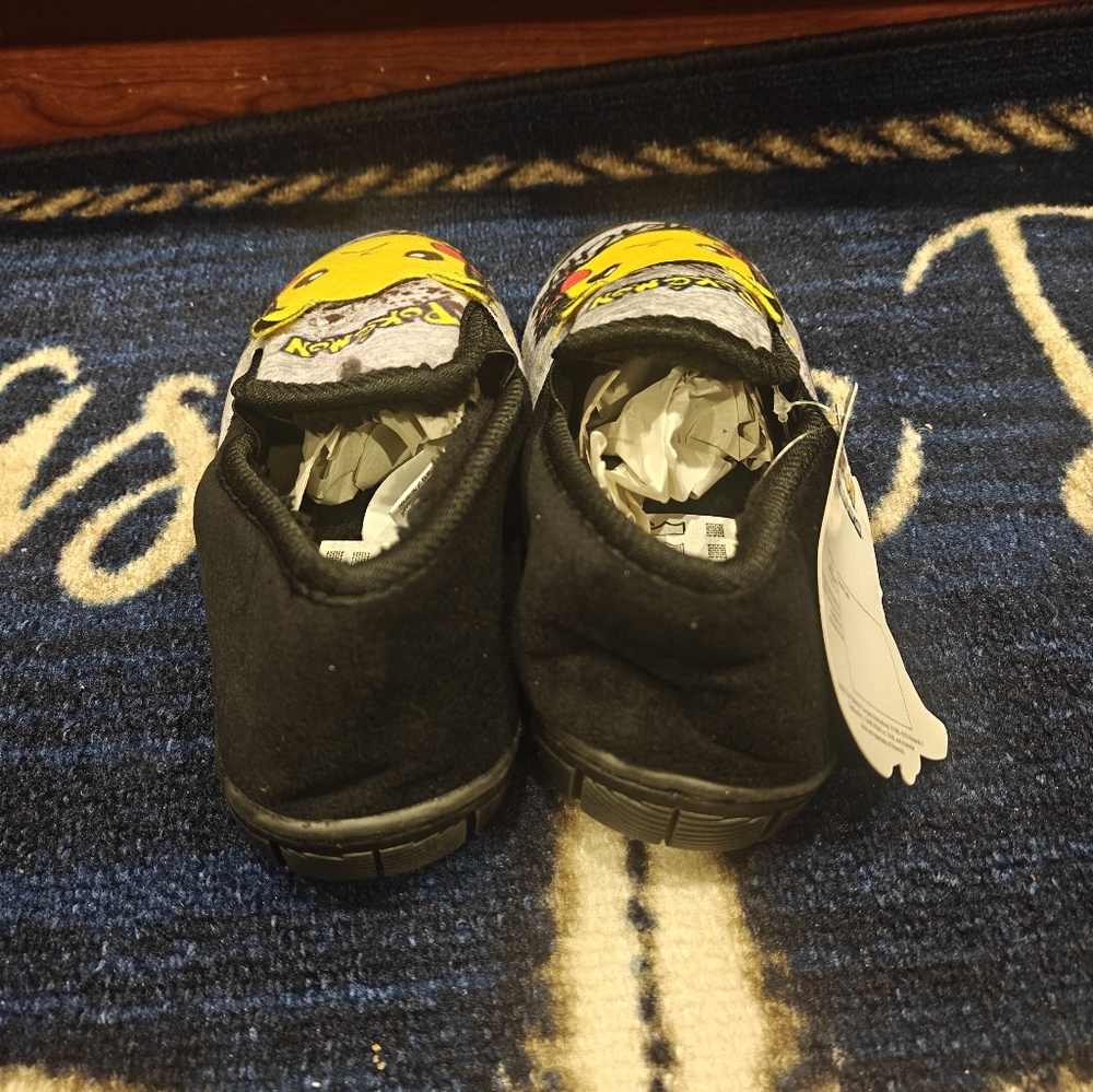 Pokemon Pikachu Slippers Kid's Grey Marl Loafers - Picture 3 of 3